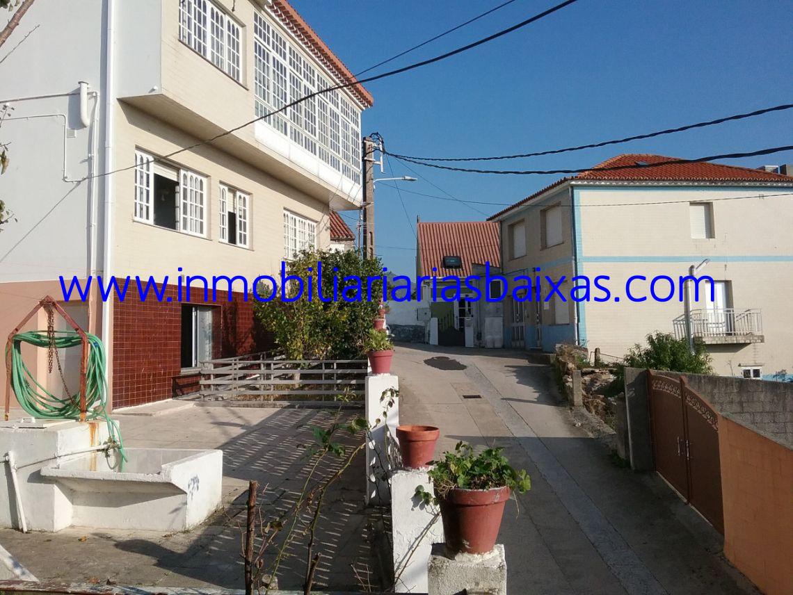 CASA HABITABLE Y CASA PARA RESTAURAR | Inmobiliaria Rías Baixas
