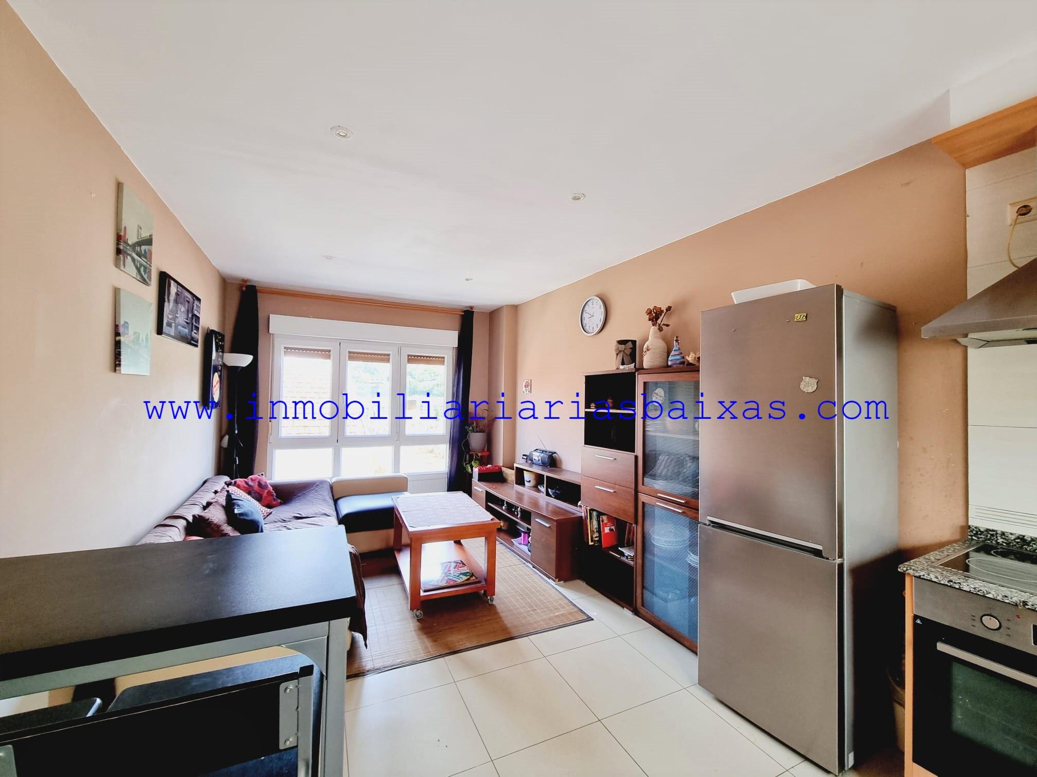 APARTAMENTO EN RIBEIRA
