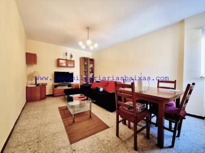 CASA CON TERRENO
