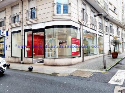 LOCAL COMERCIAL EN RIBEIRA