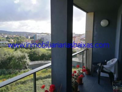 PISO CON TERRAZA EN RIBEIRA