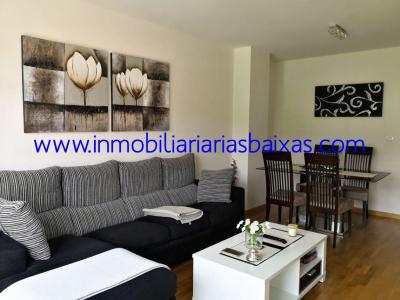 APARTAMENTO EN RIBEIRA AMUEBLADO