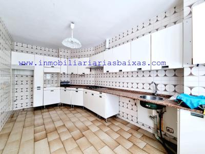 APARTAMENTO EN EL CENTRO DE RIBEIRA