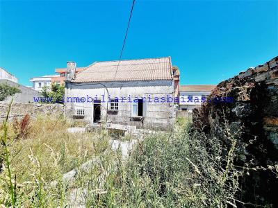 CASA PARA RESTAURAR EN CARREIRA, RIBEIRA