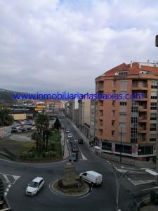 ÁTICO AMUEBLADO CON TERRAZA EN RIBEIRA