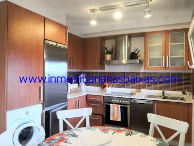 APARTAMENTO CON TERRAZA EN CORRUBEDO