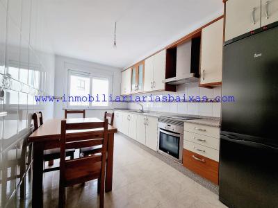APARTAMENTO EN EL CENTRO DE RIBEIRA