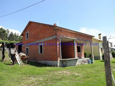 CHALET CON TERRENO PARA TERMINAR